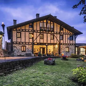 Caserio Iruaritz Landhaus